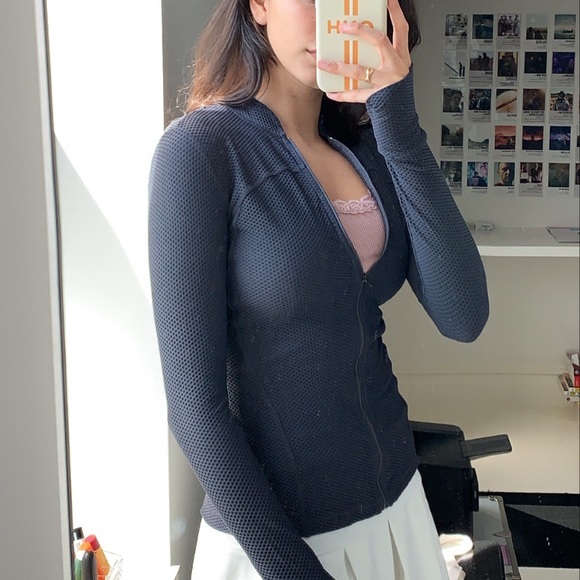 nike new with tags running jacket - Picture 3 of 3